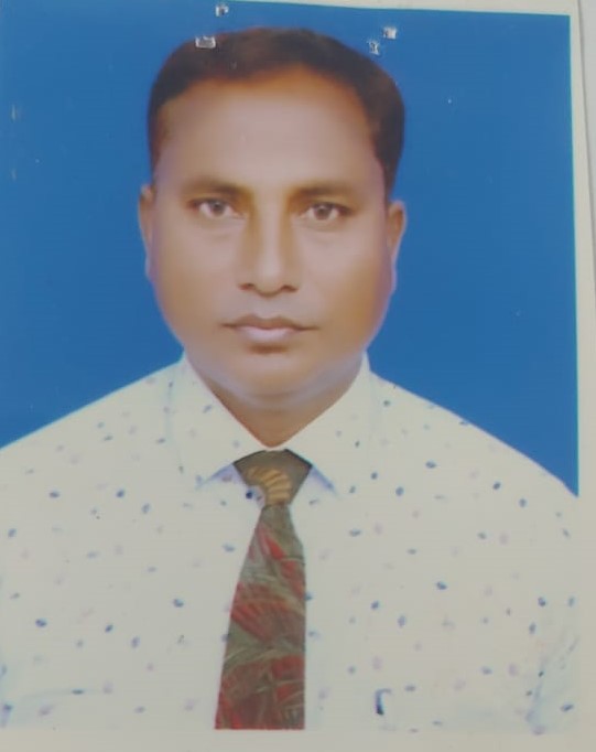 মোঃ আব্দুল কুদ্দুছ বসুনিয়া <br> সহকারী  প্রধান শিক্ষক 
মোবাইল নং- ০১৭১৮৮৬৪৮৮২